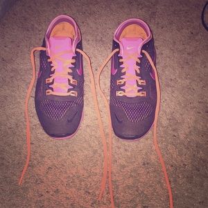 NIKE FREE 5.0 running shoes